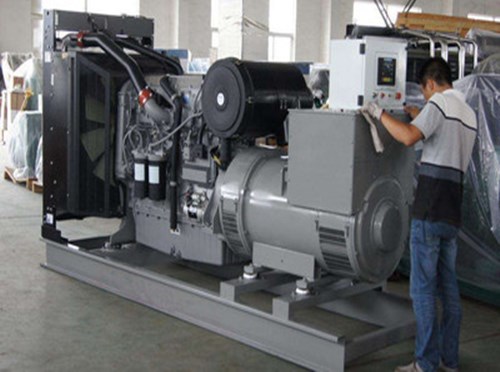 邵阳柴油发电机空气滤清器堵塞会对发电机组产生哪些影响？